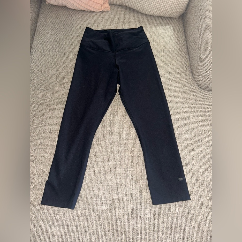 Nike Black Capris Essential Activewear